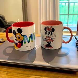Mickey Mouse and Minnie mouse coffee mugs